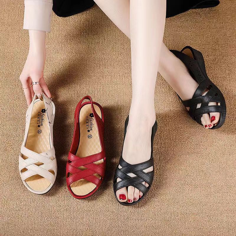 Elegant and Comfortable Women's Sandals