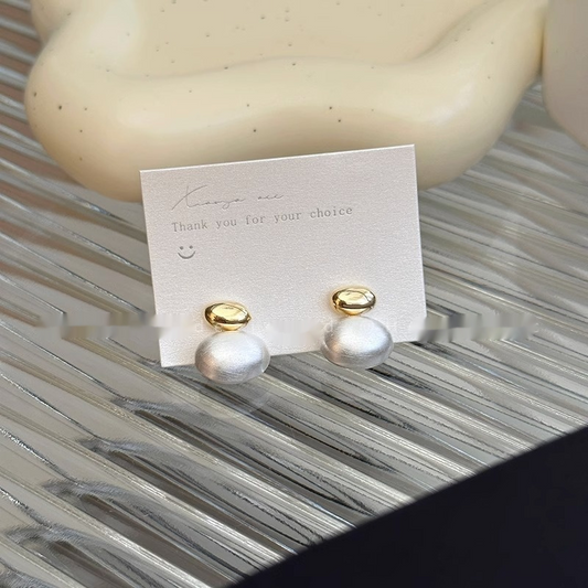 Elegant Pearl Stud Earrings