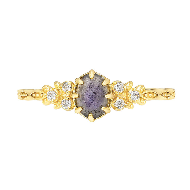 Simple Elegant Ring