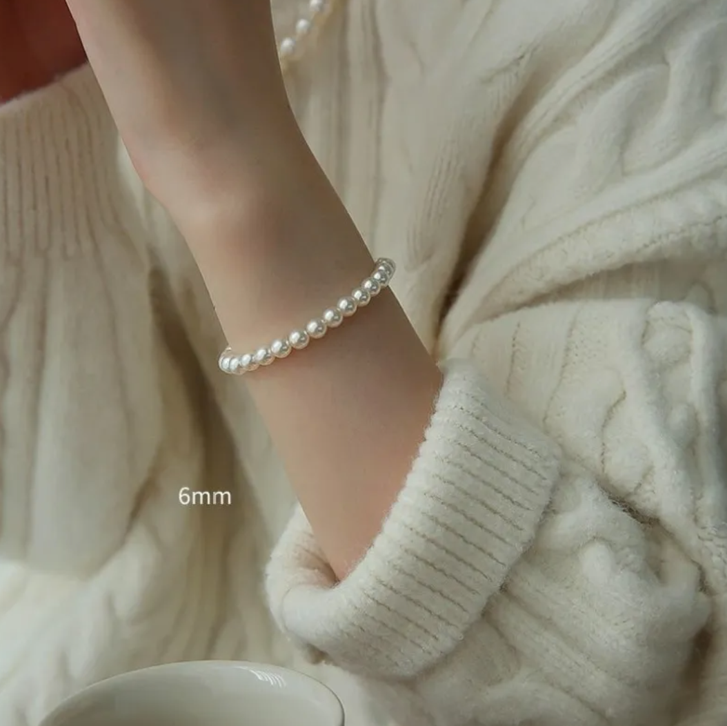 Elegant Freshwater Pearl Beaded Bracelet