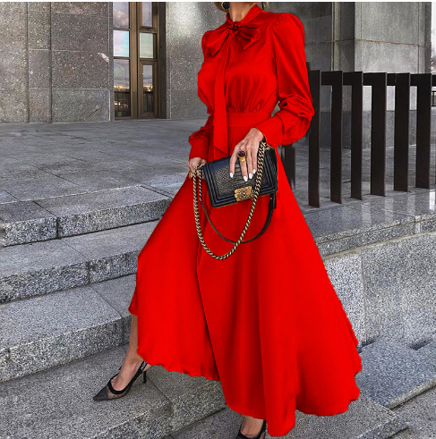 Elegant Women's Long-sleeved Dress
