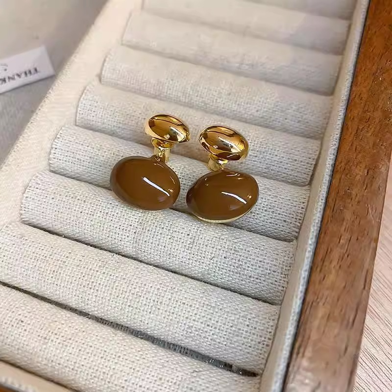 Elegant Pearl Stud Earrings