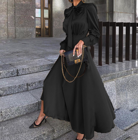 Elegant Women's Long-sleeved Dress