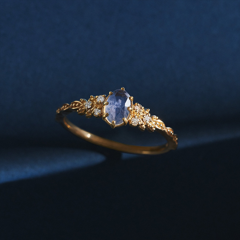 Simple Elegant Ring