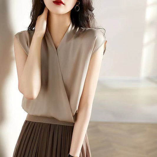 Elegant Summer Women's T-Shirt